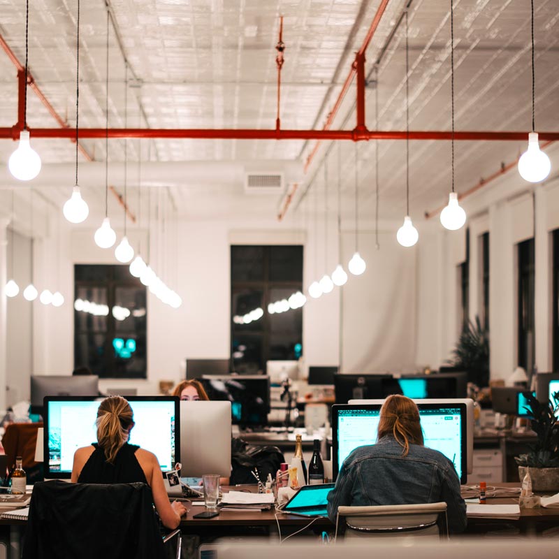 IMG_office-israel-andrade-YI_9SivVt_s-unsplash