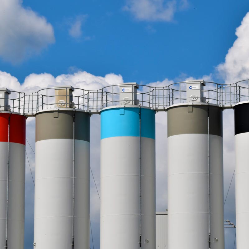 silos-waldemar-brandt-7kSnMLGoR9w-unsplash